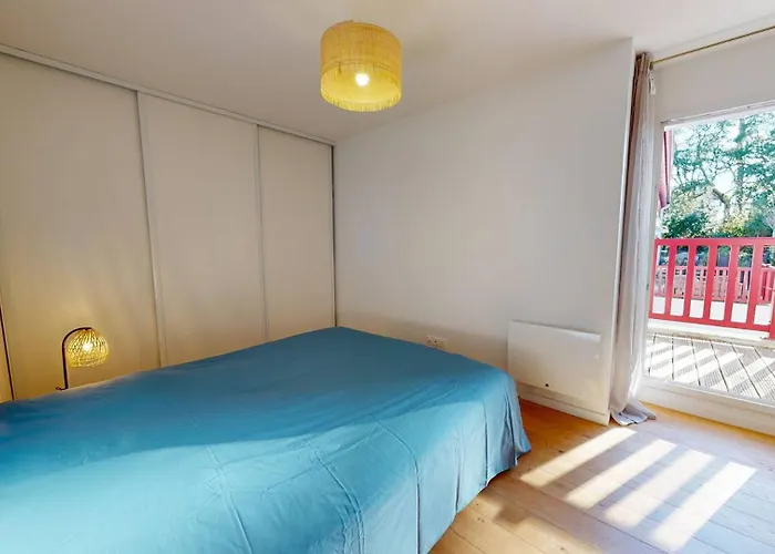 Lejlighed Saint Georges - Un Emplacement Exceptionnel Au Centre-ville Et Au Calme A Quelques Pas Du Marin *