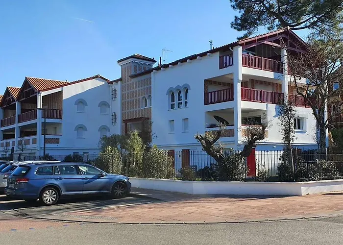 Saint Georges - Un Emplacement Exceptionnel Au Centre-ville Et Au Calme A Quelques Pas Du Marin Lejlighed *